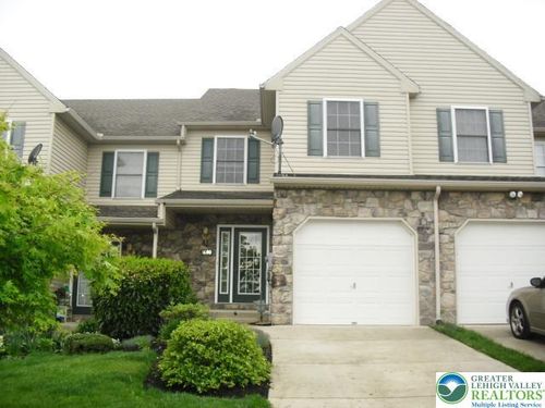 1600 Greystone Cir, ALBURTIS, PA, 18011-2724 | Card Image