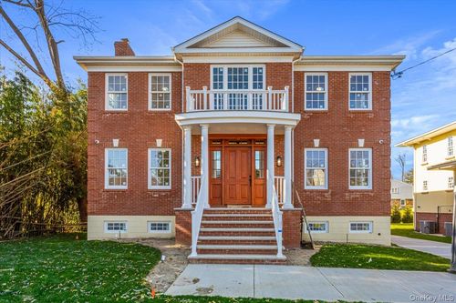 17-233 38th Rd, Little Neck, NY, 11363-1318 | Card Image