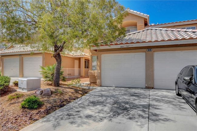 UNIT-201 - 8048 Astrology Ct, Condo with 3 bedrooms, 2 bathrooms and null parking in Las Vegas NV | Image 4