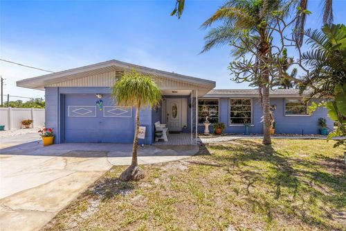 595 Denburn Ct, ENGLEWOOD, FL, 34223-3533 | Card Image
