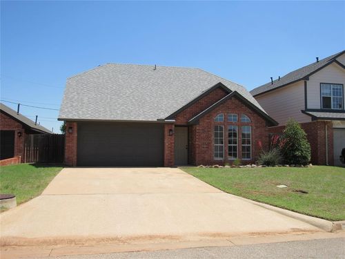2904 Shiloh Lane, Altus, OK, 73521 | Card Image