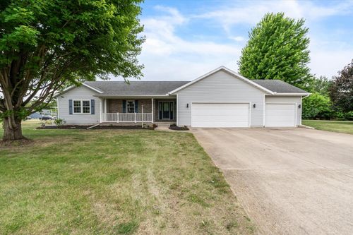 14 Quail Hollow Est, Geneseo, IL, 61254-9237 | Card Image