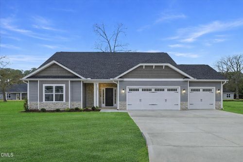 104 Jackson Rdg Way, Pikeville, NC, 27863 | Card Image
