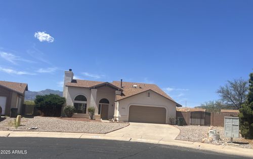 2340 Iris Dr, Sierra Vista, AZ, 85635-6404 | Card Image