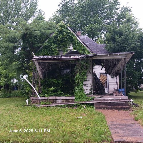 419 S Lawton St, Jasonville, IN, 47438-1804 | Card Image