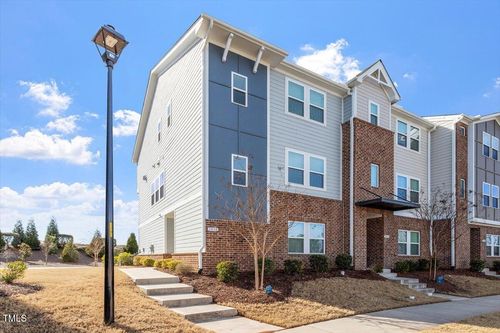 1018 Salt Glaze Ln, Cary, NC, 27519-9654 | Card Image