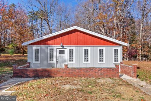 6245 Cracklingtown Rd, HUGHESVILLE, MD, 20637-2033 | Card Image