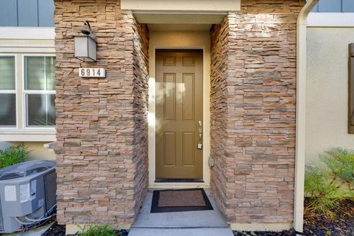 6914 Geyserville St, Dublin, CA, 94568-4738 | Card Image