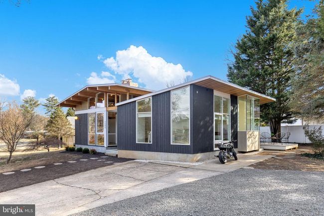 7905 Sycamore Dr, House other with 3 bedrooms, 3 bathrooms and null parking in FALLS CHURCH VA | Image 11