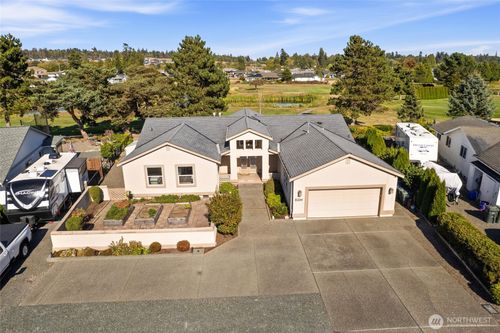 8204 Sehome Rd, Blaine, WA, 98230-9367 | Card Image