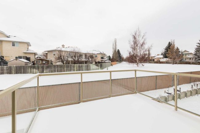 13 - 240 Heritage Boulevard W, Home with 3 bedrooms, 2 bathrooms and 2 parking in Lethbridge AB | Image 24