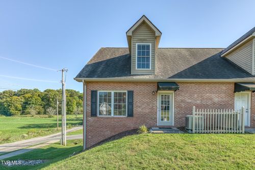 201-2108 Pleasant View Drive, Johnson City, TN, 37604 | Card Image