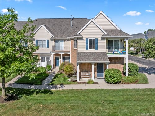 unit-c-729 Amberly Dr, Waterford, MI, 48328-4924 | Card Image