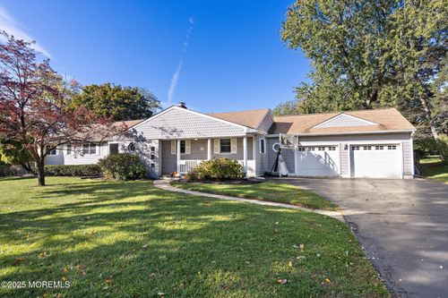 133 Samara Dr, Shrewsbury, NJ, 07702-4129 | Card Image