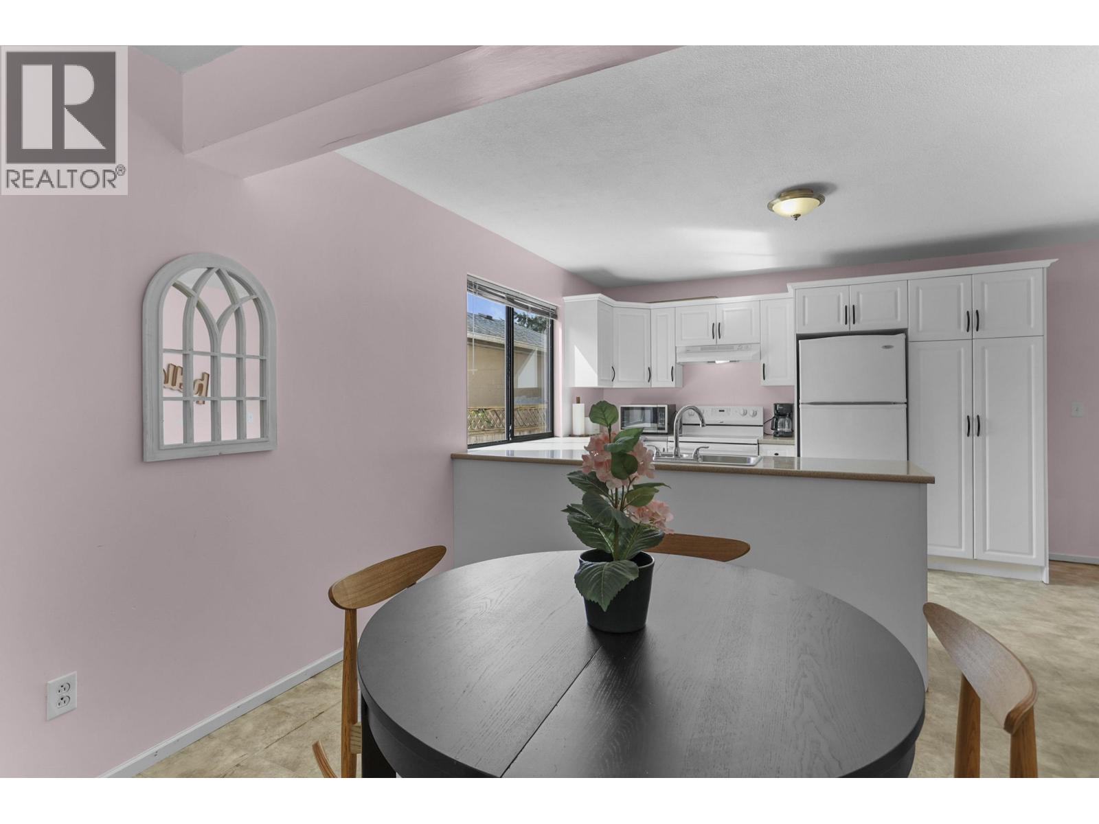 Residential in Maple Ridge 5