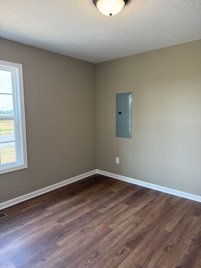 31 Hesselly Rd, House other with 3 bedrooms, 2 bathrooms and 2 parking in Decherd TN | Image 7