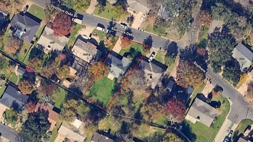 2203 Southern Oaks Dr, Austin, TX, 78745-2730 | Card Image