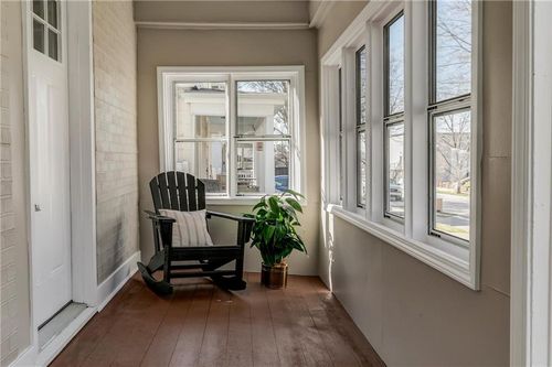 3139 Mcgee St, Kansas City, MO, 64111-1111 | Card Image