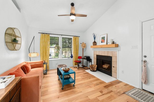 Fireplace | Image 6
