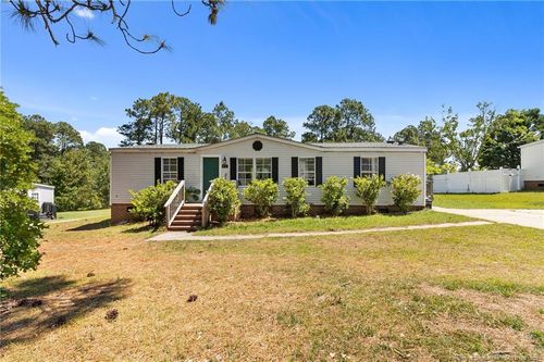 93 Castle Wood, Sanford, NC, 27332-1129 | Card Image