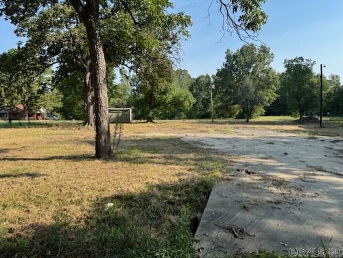 112 Oak St, Camden, AR, 71701-9403 | Card Image
