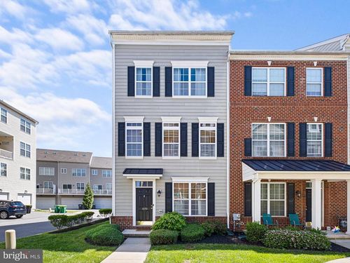 1375 Parish Ave, CLAYMONT, DE, 19703-3334 | Card Image