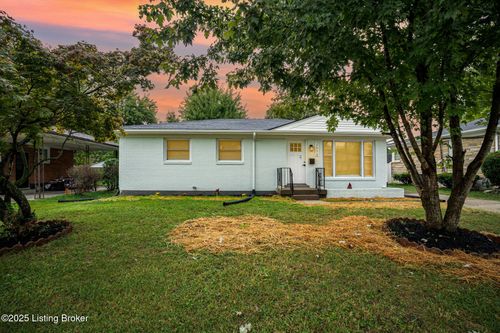 2220 Mary Catherine Dr, Louisville, KY, 40216-4351 | Card Image