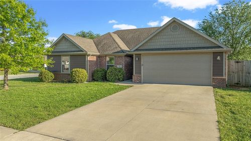 470 Torino Pl, Centerton, AR, 72719-7717 | Card Image