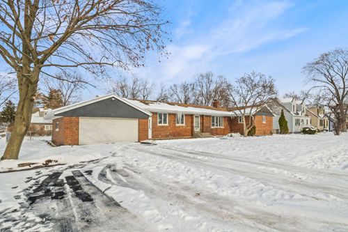 5428 W 91st St, Oak Lawn, IL, 60453-1641 | Card Image
