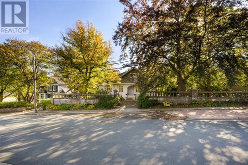 35 Topsail Road, St. John's, NL, A1E2A6 | Card Image