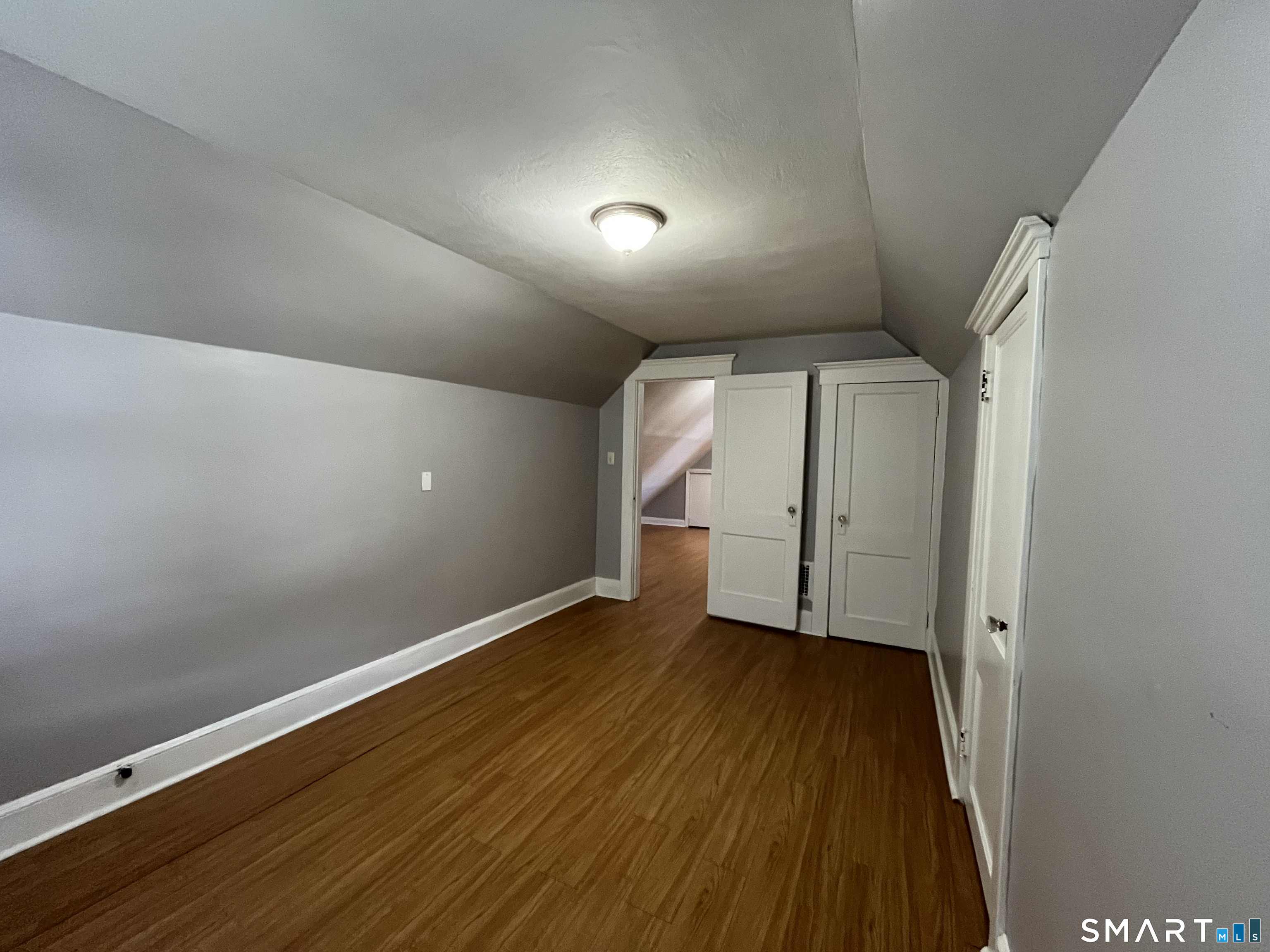 Residential Lease in Hamden