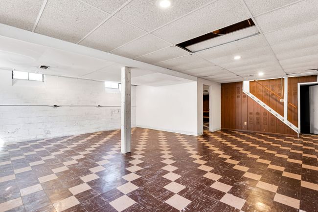 54011 Mound Rd, House other with 4 bedrooms, 3 bathrooms and null parking in Shelby Twp MI | Image 29