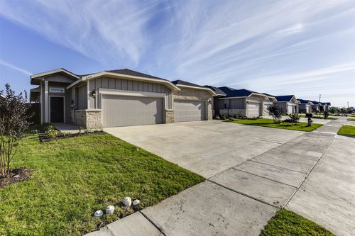 649 Blackland Dr, Venus, TX, 76084-2169 | Card Image