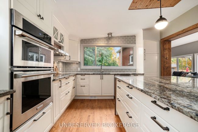 61 Promenade Ave, House other with 3 bedrooms, 3 bathrooms and 3 parking in Nepean ON | Image 14
