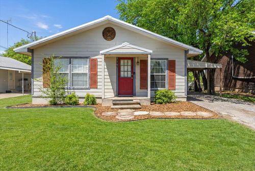 507 E Clifton St, Stephenville, TX, 76401-4919 | Card Image