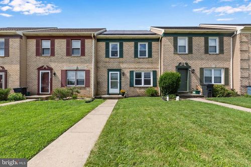 6530 Hollow Dr, EAST PETERSBURG, PA, 17520-1029 | Card Image