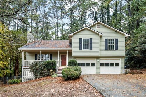 2960 Williams Farm Dr, Dacula, GA, 30019-1569 | Card Image