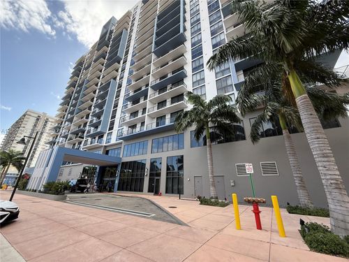 1001-5350 Nw 84th Ave, Doral, FL, 33166-3339 | Card Image