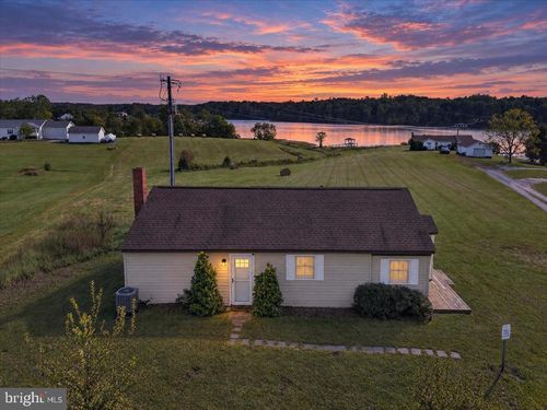 7007 Evans Family Pl, MINERAL, VA, 23117-3934 | Card Image