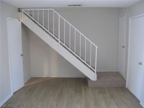 5052 Mountain Vista St, Las Vegas, NV, 89120-1671 | Card Image