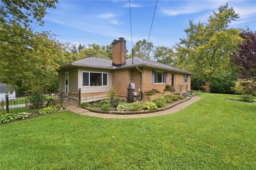 312 E Salem St, Clayton, OH, 45315-8908 | Card Image