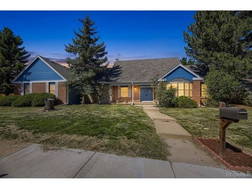 3955 S Monaco Street Pkwy, Denver, CO, 80237-2017 | Card Image