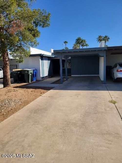 1166 N Catalina Ave, Tucson, AZ, 85712-4620 | Card Image