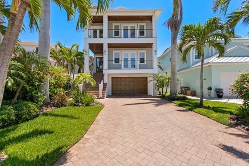 443 18th Ave, Indian Rocks Beach, FL, 33785-2921 | Card Image