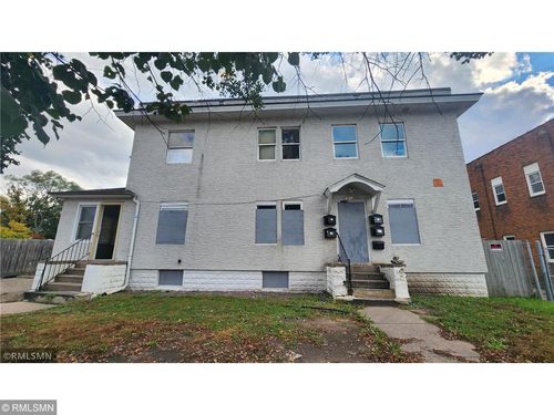 1052 Ross Ave, Saint Paul, MN, 55106-3964 | Card Image