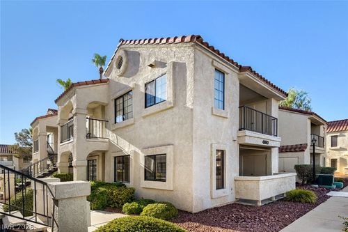 102-4860 Nara Vista Way, Las Vegas, NV, 89103-4709 | Card Image