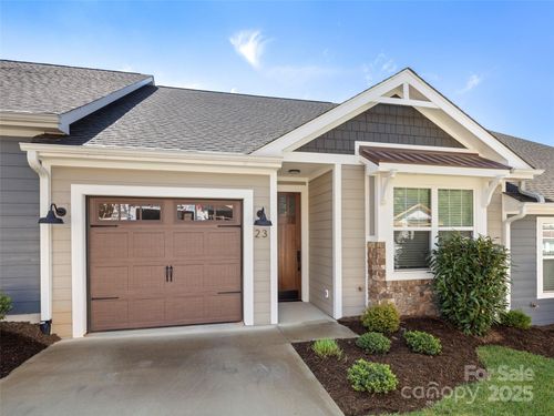 23 Heartleaf Cir, Arden, NC, 28704-1490 | Card Image
