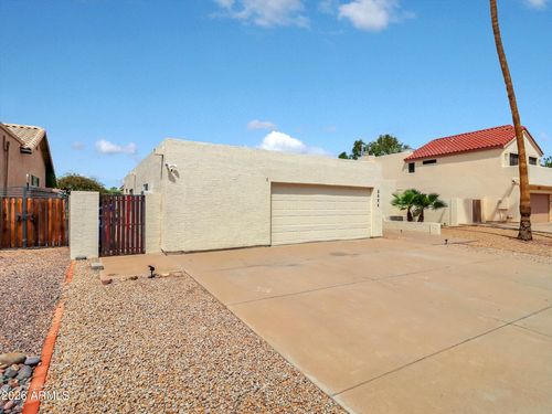 2604 S Siesta Dr, Tempe, AZ, 85282-2961 | Card Image