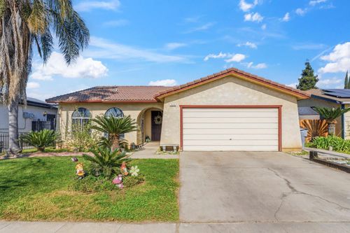 3546 W Dayton Avenue, Fresno, CA, 93722 | Card Image