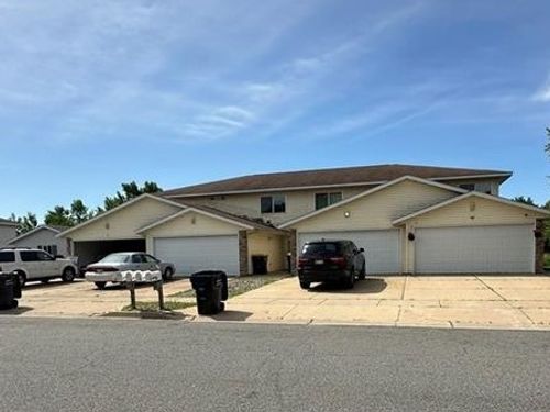 apt-1-4-307 Murdock St, Tomah, WI, 54660-1385 | Card Image